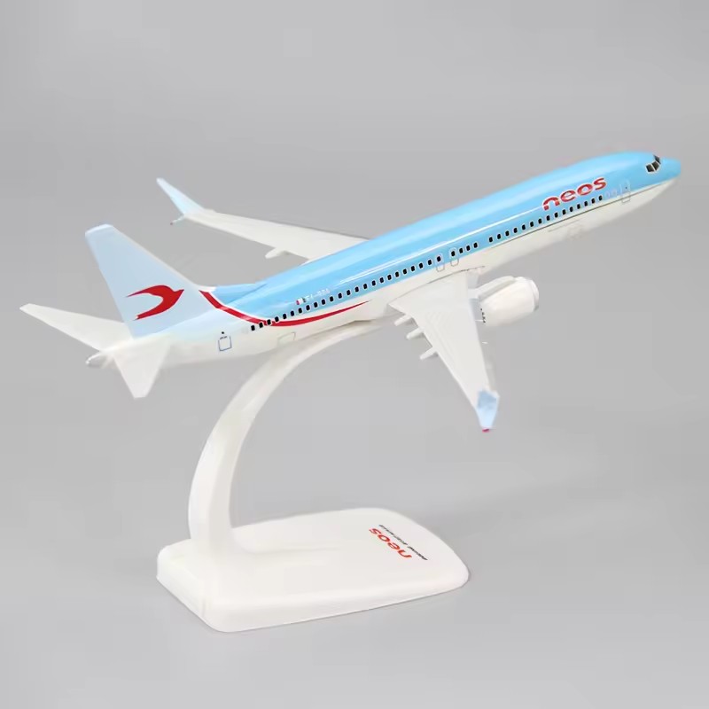 Scala 1:200 B737 MAX8 Neos Air - Model Airplane Plastic recensione e prezzo