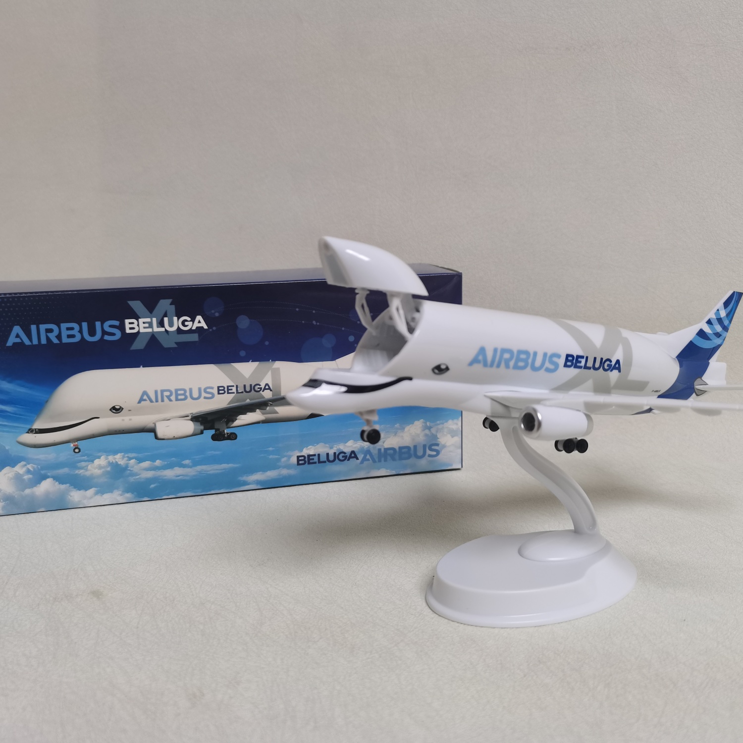 Modellino di Aereo in Scala 1: - Model Airplane Plastic recensione e prezzo